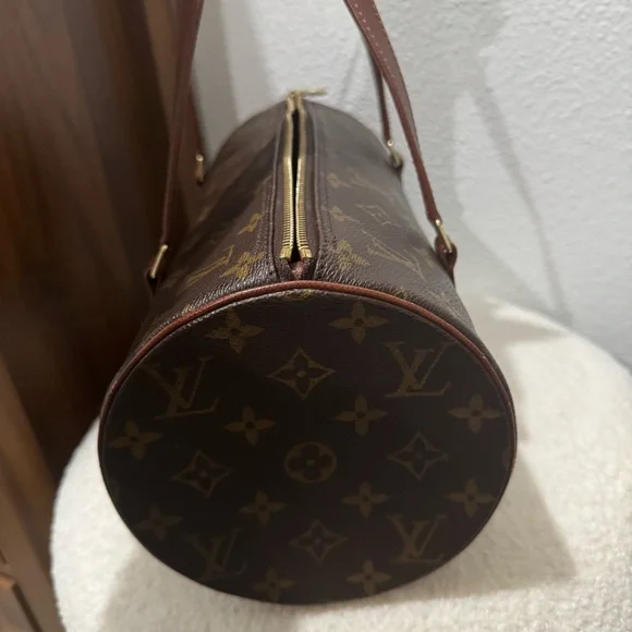 Louis Vuitton papillon 30